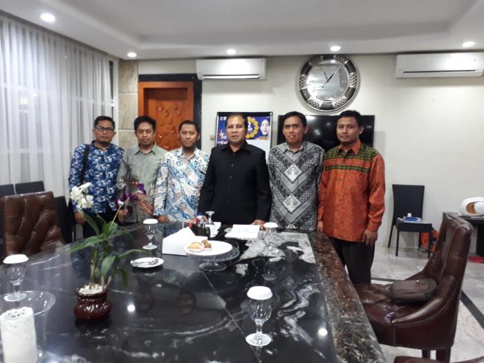 Pengurus Baru DPD Wahdah Islamiyah Makassar Silaturahim ke Walikota Makassar